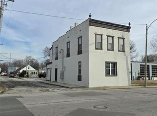 1223 W Main St, Belleville, IL
