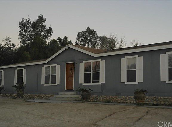 2nd image of 28855 Long St