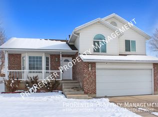 2172 N 950 W, Clinton, UT 84015