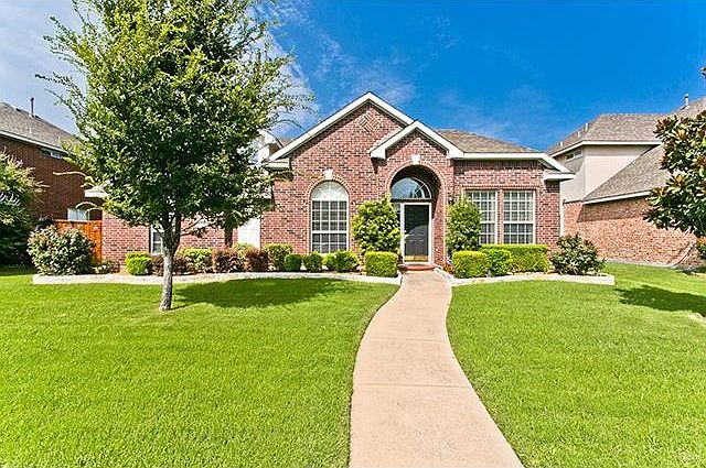 1st image of 8465 Turnberry Dr