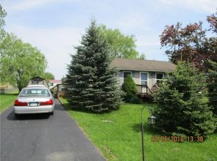 36834 Middle Rd, La Fargeville, NY 13656