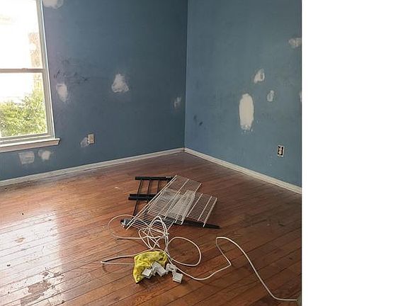 4th image of 762 S 17th St Floor 2