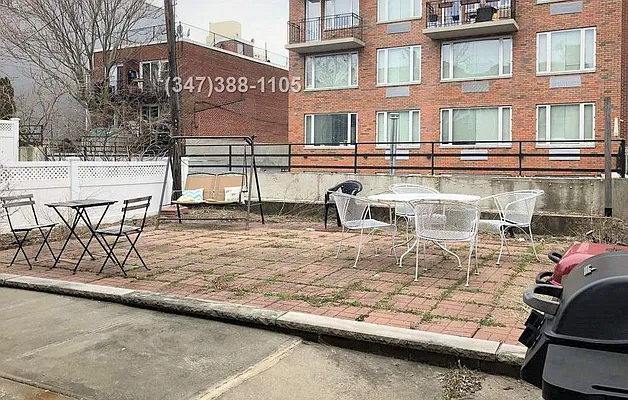 Rented by Voro, LLC | media 8