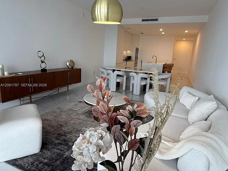 700 NE 24th St #2205 — Photo 6
