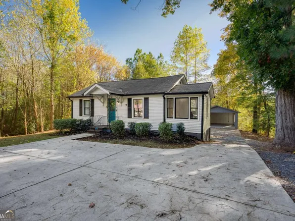 1736 Dickerson Dr SE, Mableton, GA 30126