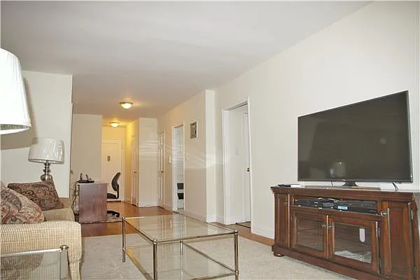 Rented by Weichert Manhattan Midtown | media 21