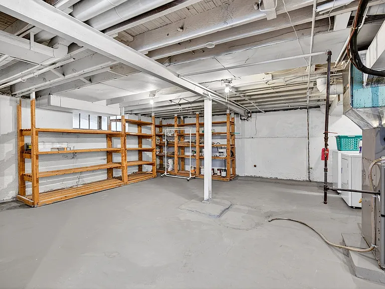 2230 Richert Pl — Photo 25