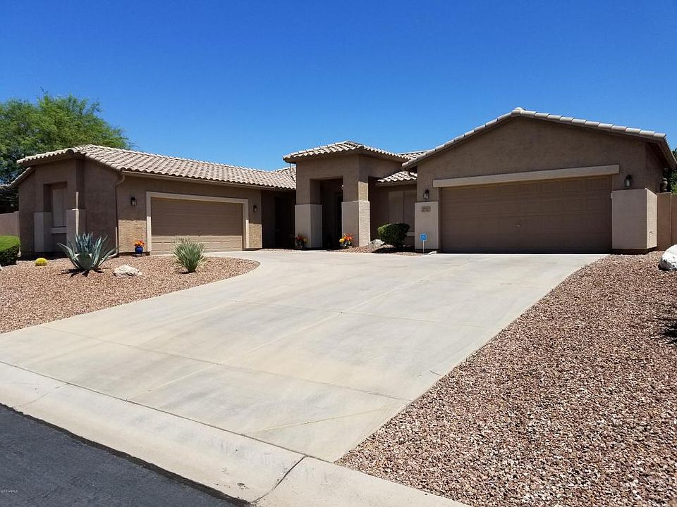 1st image of 2057 N Vista Del Sol