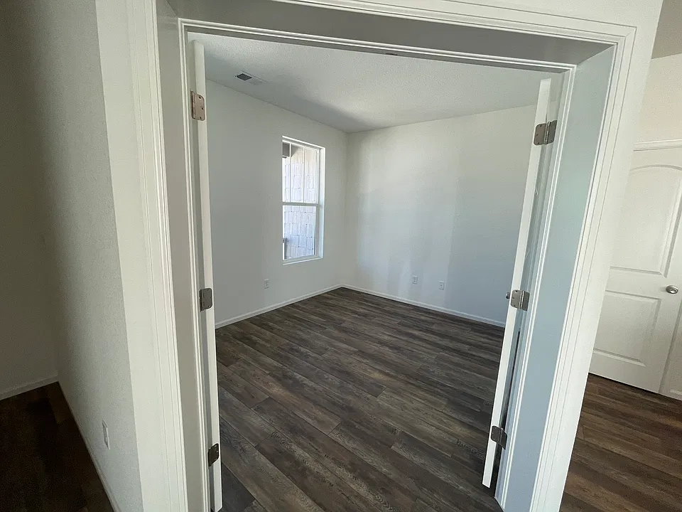 2371 Whistler Dr