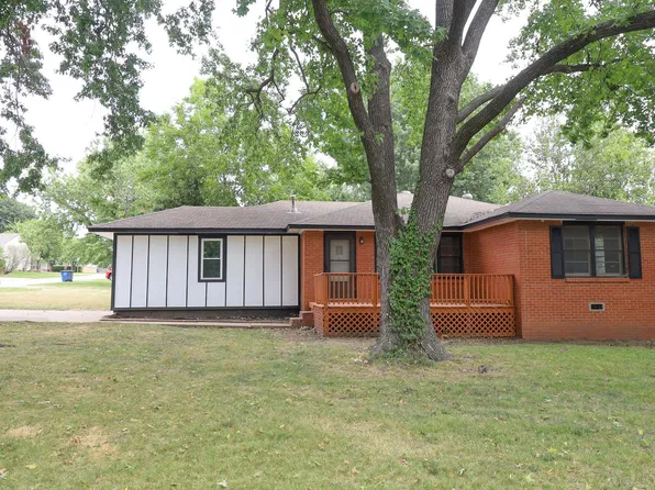 2445 S Pittsburg Ave, Tulsa, OK 74114