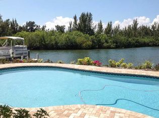 713 Shore Dr, Vero Beach, FL 32963