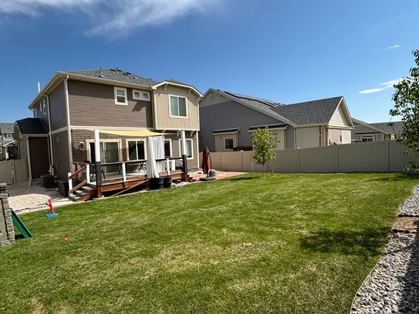 3648 Abbotswood Dr, Johnstown, CO 80534