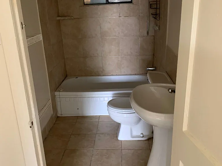 2522 W Woodlawn Ave #2522 — Photo 10