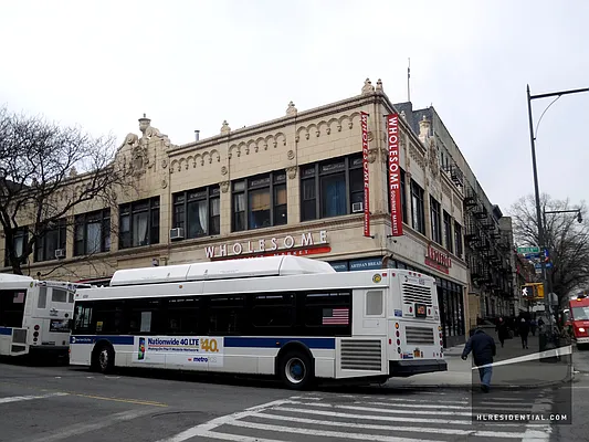 Rented by Highline Residential | media 22