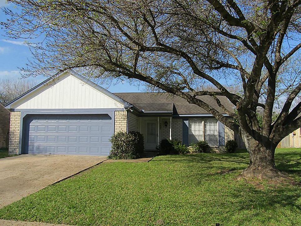 1st image of 9807 Brookview Dr