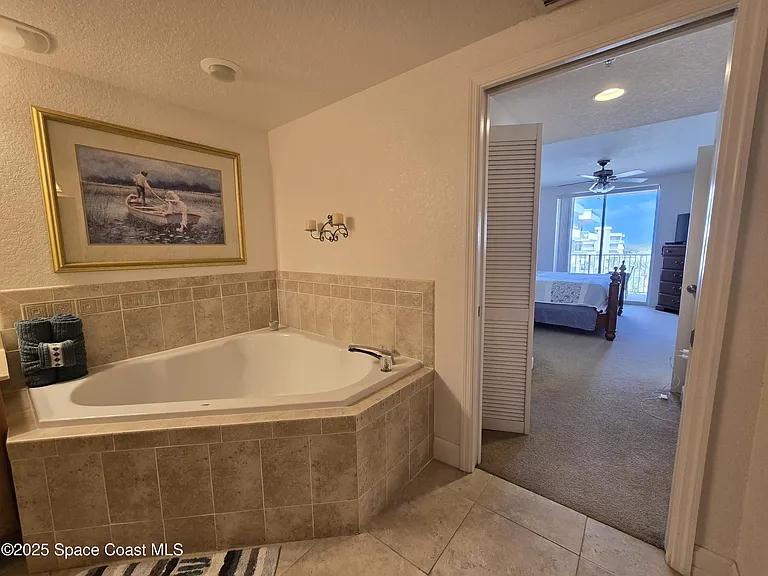 806 Mystic Dr #D407 — Photo 18