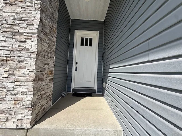 4989 Jake Ave — Photo 2