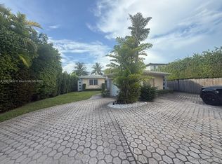 700 S Shore Dr, Miami Beach, FL 33141