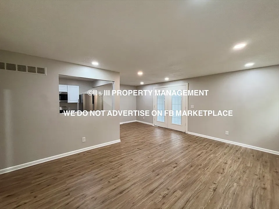8327 Grandview Lane - 1 — Photo 3