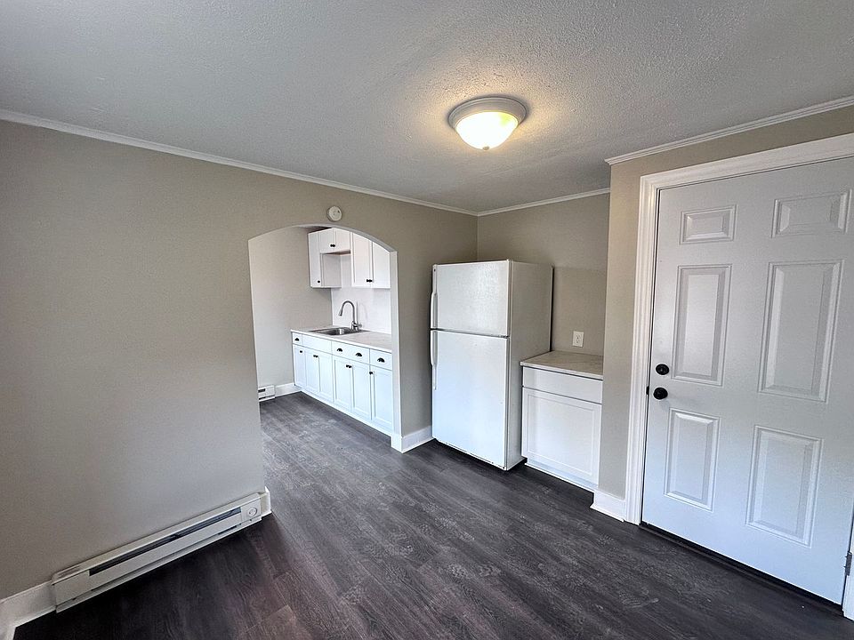 1st image of 302-308 W Main St #302-A