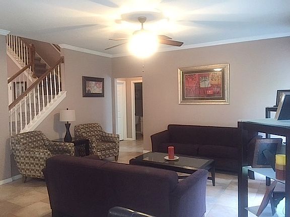 4th image of 2917 Pioneer Way