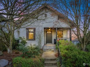 8222 15th Ave NE, Seattle, WA 98115