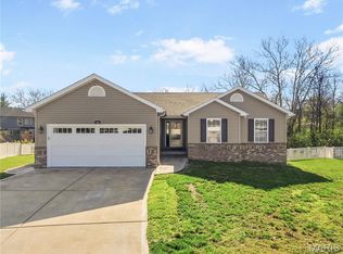 30 Colonial Creek Ct, Wentzville, MO