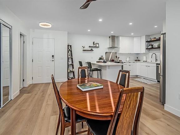 5th image of 2700 McCallum Rd #203