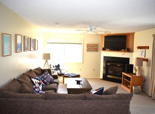 Slopeside, Cambridge, VT 05464