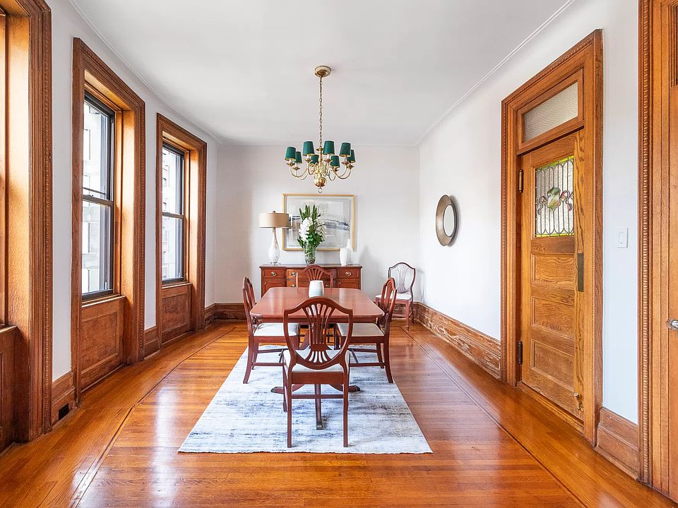 1st image of 320 W 83rd St APT 7G