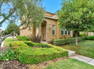 1759 N Leonard Ave, Clovis, CA