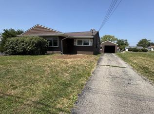 56 Wilmette Ln, Youngstown, OH