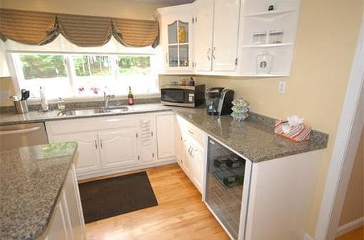 4th image of 50 Hay Meadow Rd