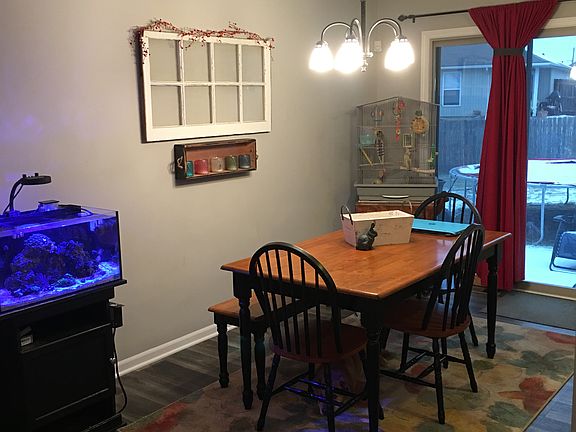 Eat in kitchen 