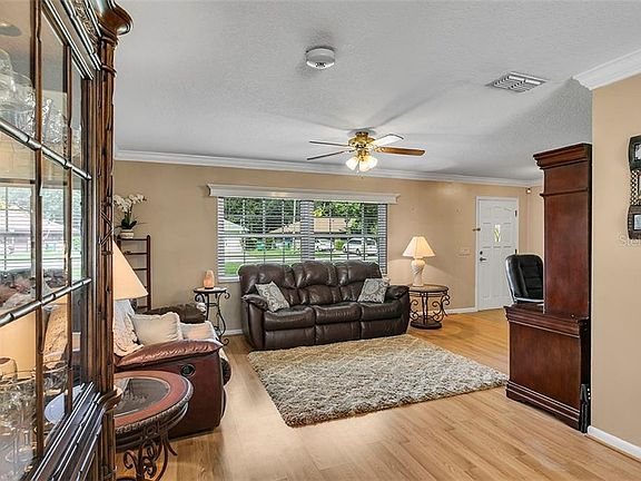 5th image of 755 E Lacy Cir