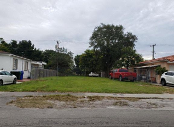 4th image of 145 SW 71st Ave