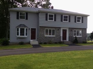 84 Smith Ave, Greenville, RI 02828