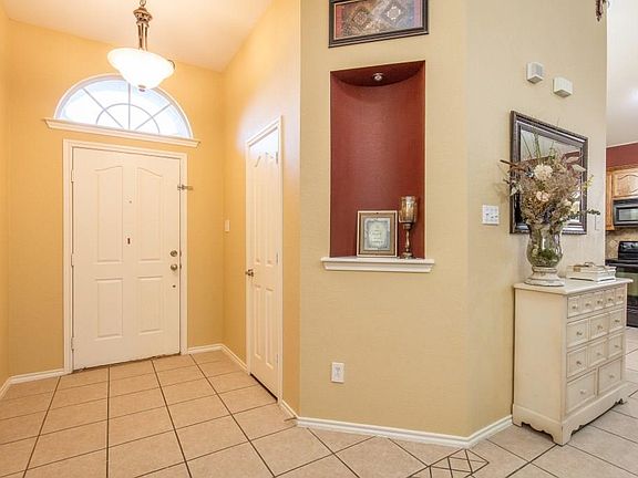 4th image of 3928 Old Richwood Ln