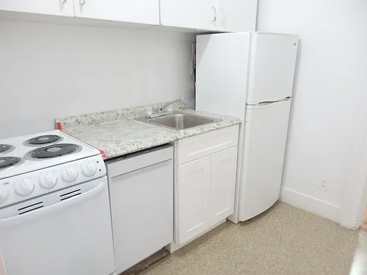 Rented by John O'Kelly Real Estate | media 32