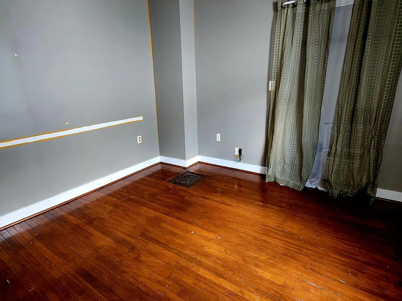 2 bed, 1000 sqft, $1,000 — Photo 4