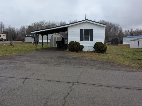 95 Pioneer Ln, Delevan, NY 14042