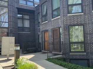 106 South Blvd #A, Evanston, IL 60202
