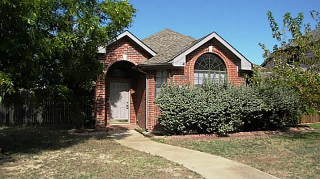 1st image of 1918 Ambrose Dr