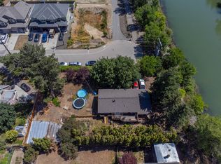 520 Singh St, Kamloops, BC V2B 5C2