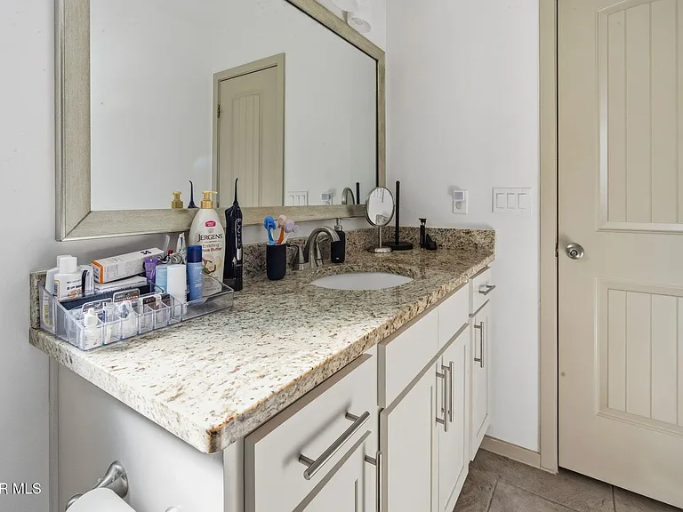 1181 Summer Rain St — Photo 23