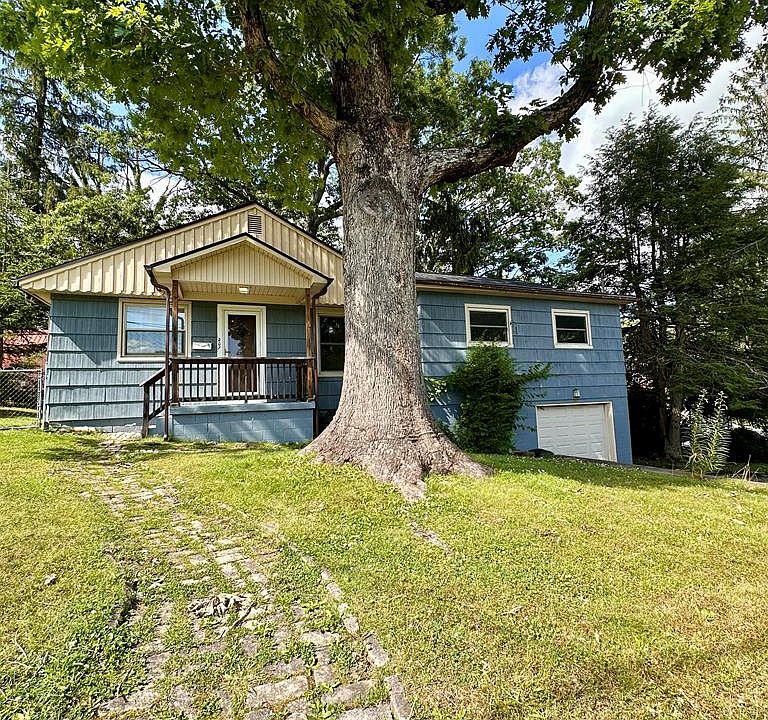 1st image of 207 Springdale Ave