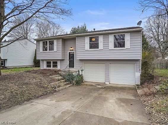 2nd image of 371 Michaels Dr