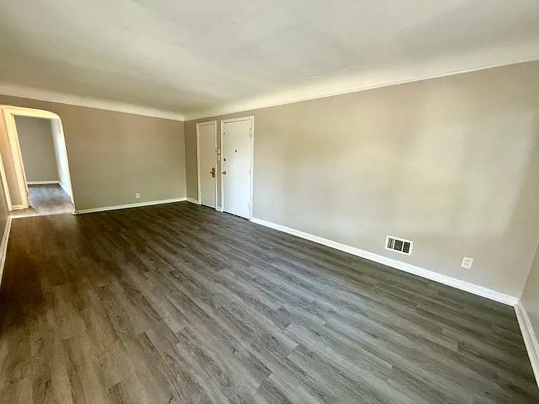 1639 Anita Pl #2 — Photo 3