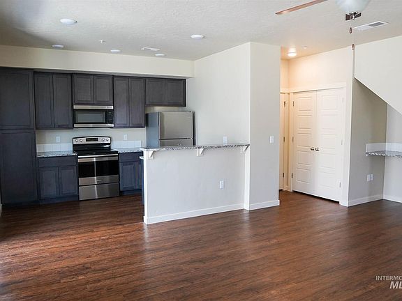 4th image of 7353 N Lucy Rose Ln