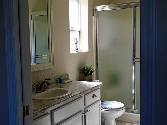 5th image of 7619 146th Avenue Ct E